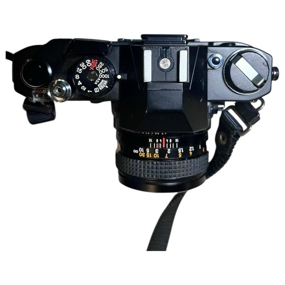 Konica Autoreflex T4 35mm SLR Film Camera w/ Hexanon 50mm F1.7 Lens - Picture 7 of 10